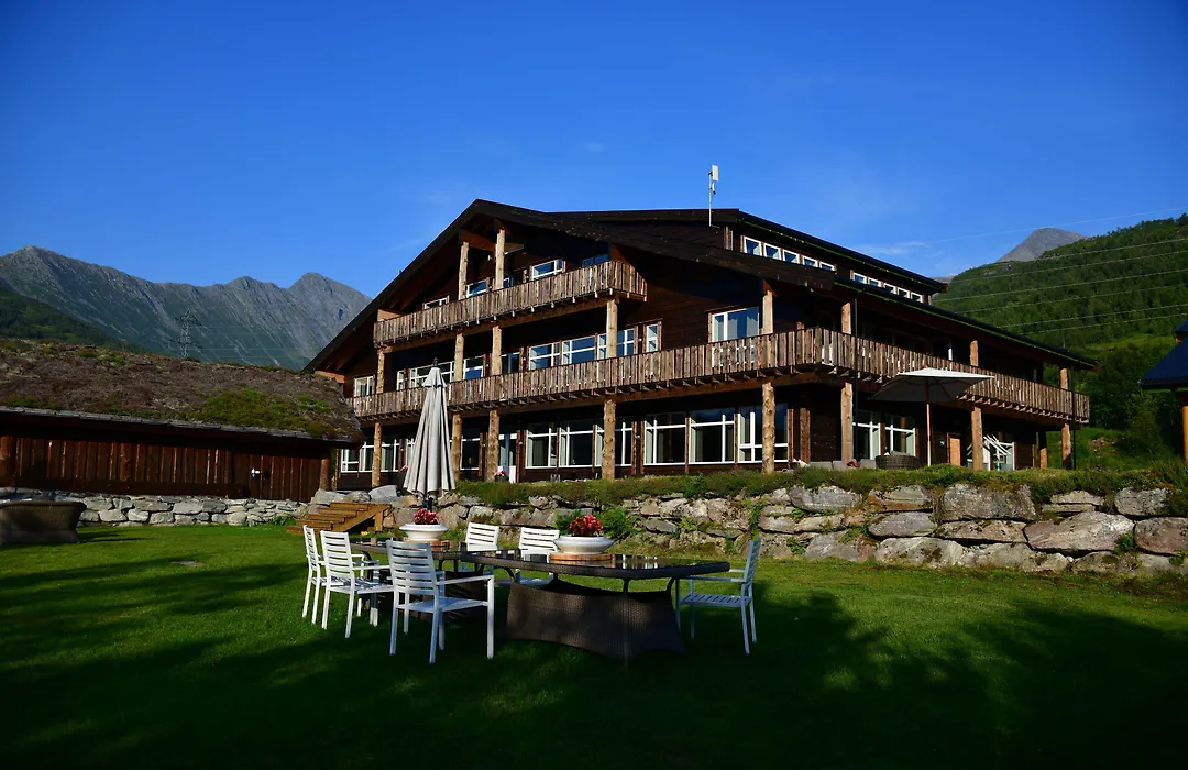 Blatind Boutique Hotel-1